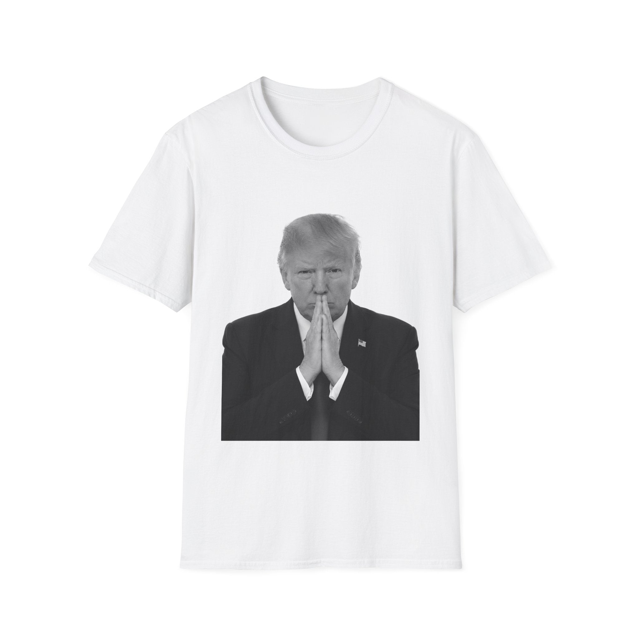 Praying - T-Shirt