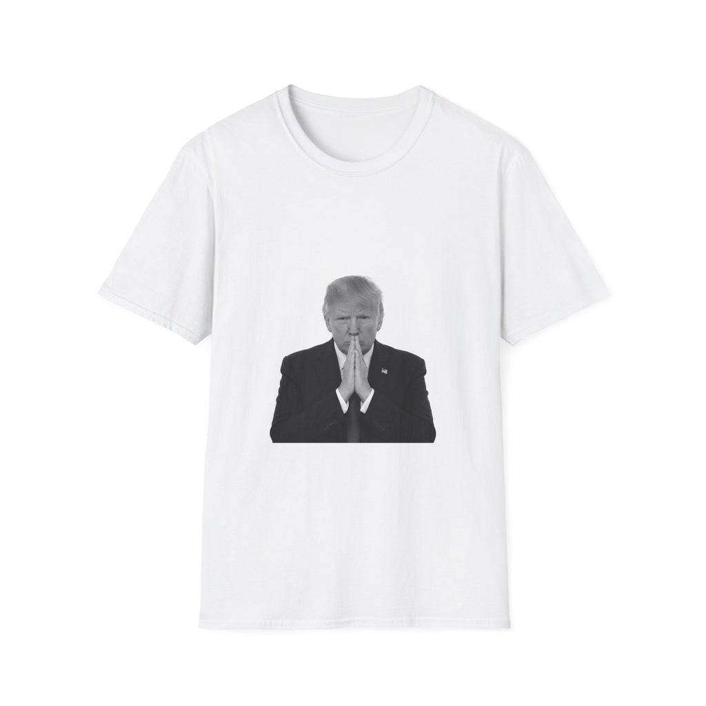 Praying - T-Shirt